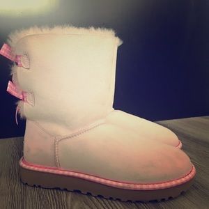 Uggs. Size 6